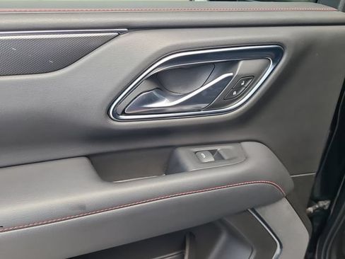 Used 2021 Chevrolet Suburban RST RWD image 10