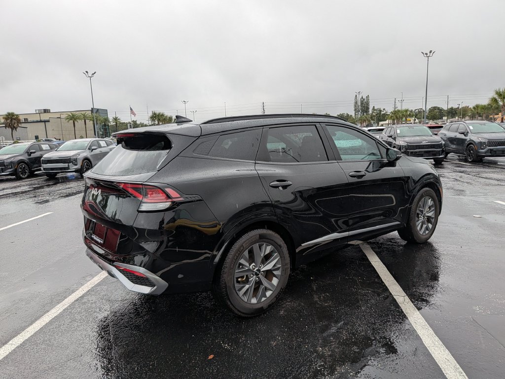 Certified 2023 Kia Sportage SX FWD image 9