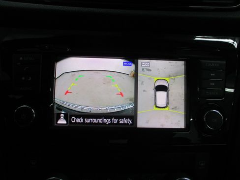 Used 2020 Nissan Rogue Sport SV w/ Technology Package image 23