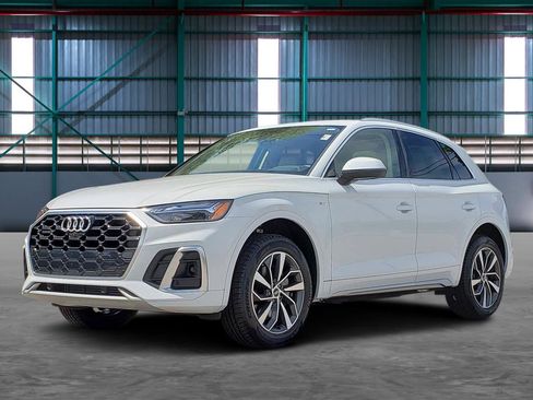Used 2023 Audi Q5 2.0T Premium Plus w/ Premium Plus Package AWD/4WD image 1