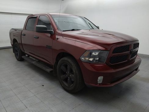 Used 2018 RAM 1500 Express w/ Express Value Package RWD image 11