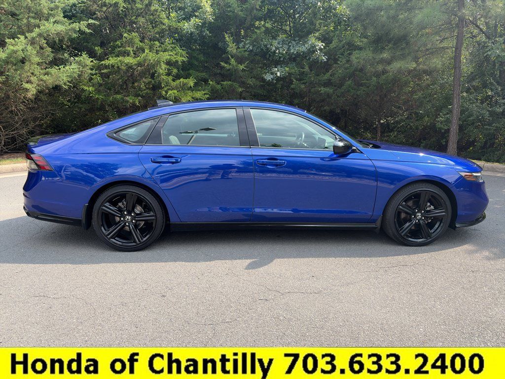 Certified 2023 Honda Accord Sport image 8