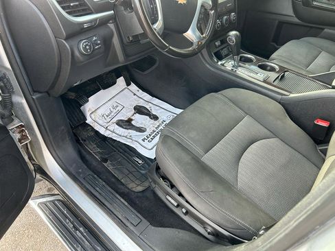 Used 2017 Chevrolet Traverse LT w/ LPO, 'HIT The Road' Package image 10