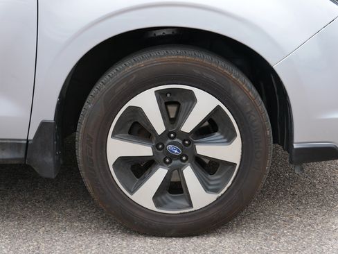 Used 2017 Subaru Forester 2.5i Limited w/ Protection Package #2 AWD/4WD image 15