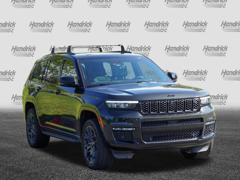 Used 2023 Jeep Grand Cherokee L Summit AWD/4WD image 2