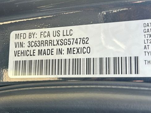 New 2025 RAM 3500 Limited image 39