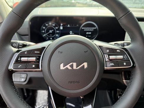 Used 2026 Kia Seltos SX w/ SX Sunroof Package AWD/4WD image 32