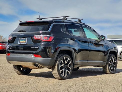 Used 2017 Jeep Compass Limited w/ Navigation Group image 5