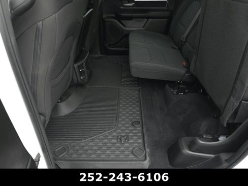 Used 2025 RAM 1500 Big Horn AWD/4WD image 29