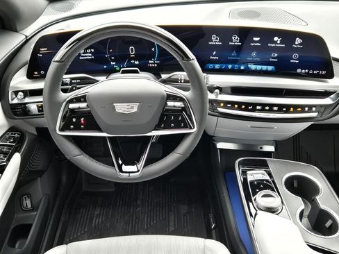 New 2026 Cadillac Lyriq Sport w/ LPO, Floor Liner Package image 14