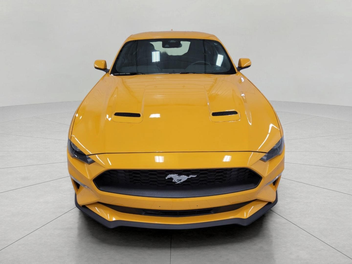 Certified 2022 Ford Mustang Coupe w/ Equipment Group 101A RWD image 15