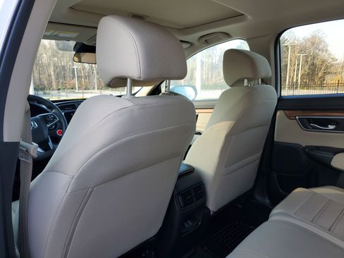 Used 2019 Honda CR-V EX image 10