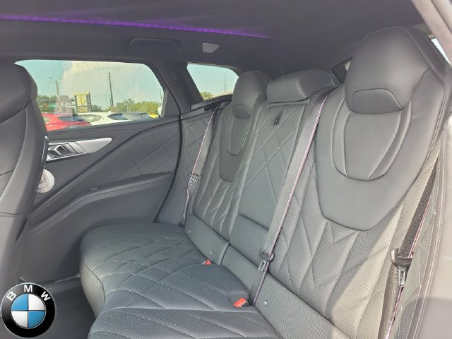 Used 2023 BMW XM AWD/4WD image 10