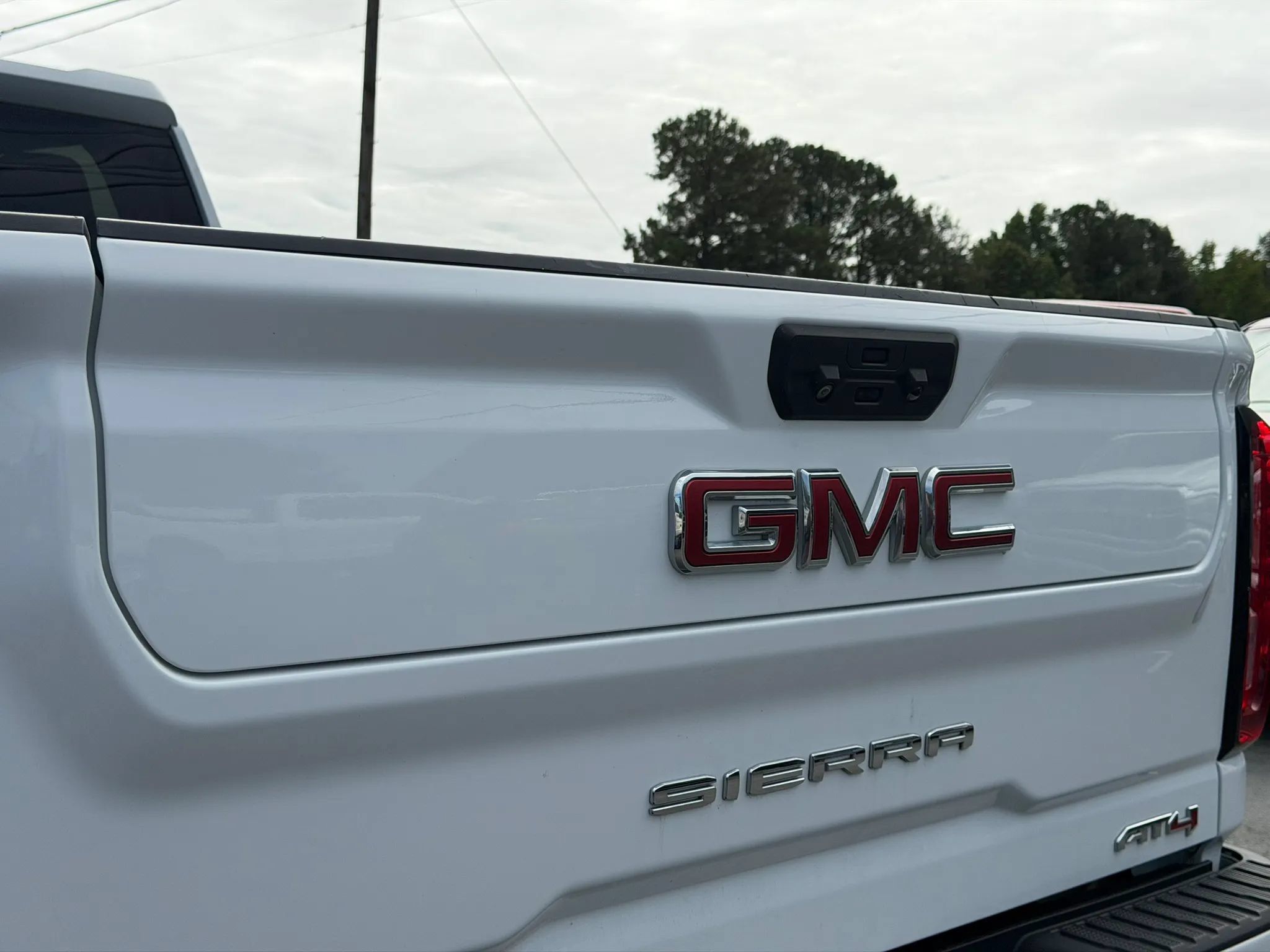 Used 2022 GMC Sierra 2500 AT4 w/ Gooseneck/5TH Wheel Package AWD/4WD image 14