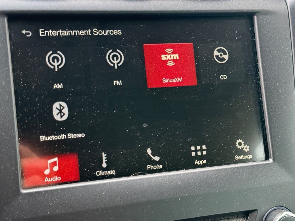 Used 2018 Ford Fusion SE w/ Equipment Group 201A FWD image 24