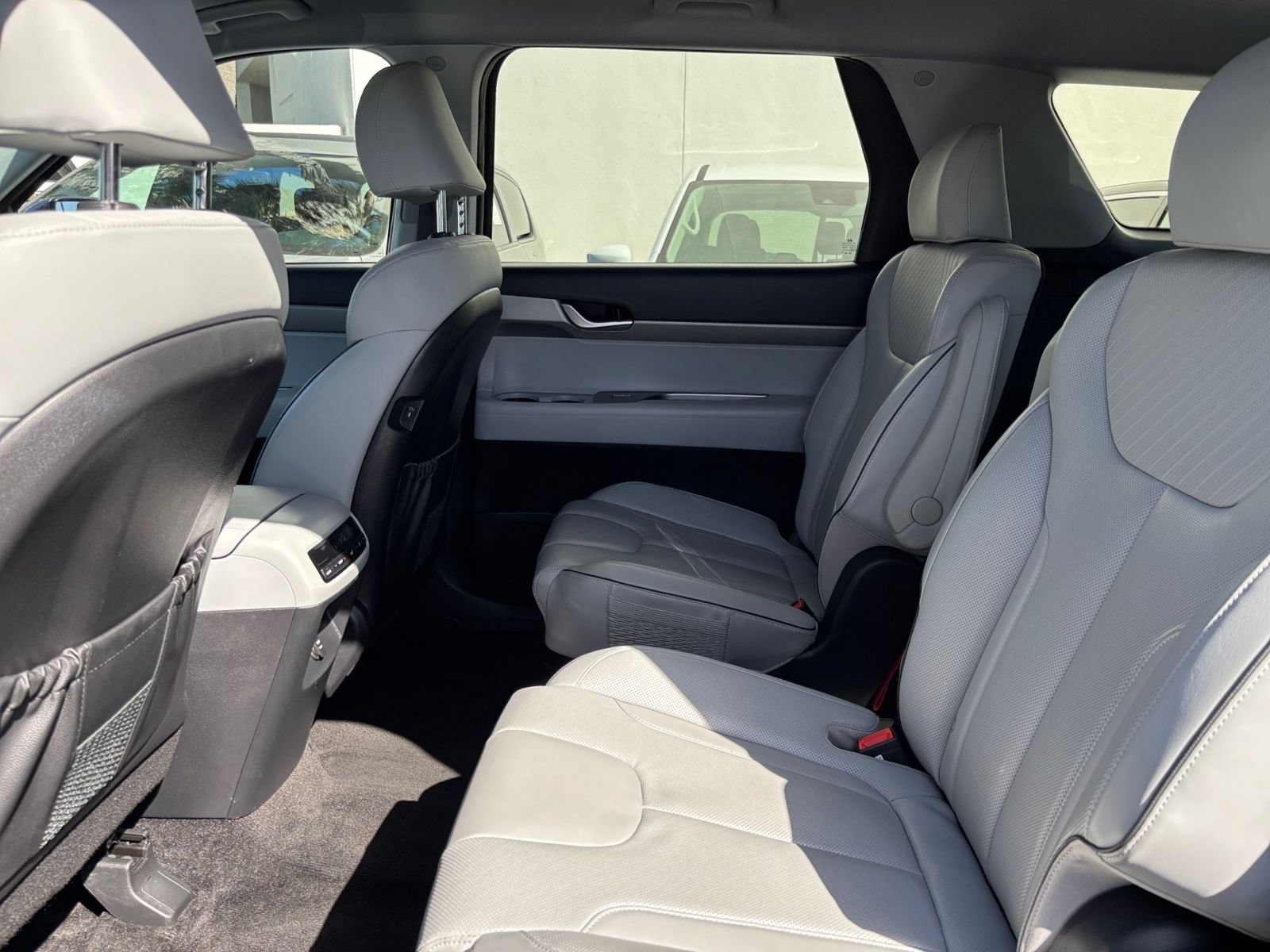 Used 2025 Hyundai Palisade SEL AWD/4WD image 28