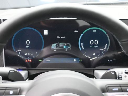 New 2025 Hyundai Sonata Limited image 12