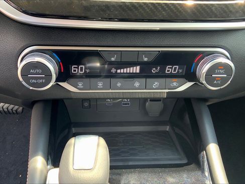 New 2025 Nissan Altima 2.5 SR w/ SR Premium Package image 22