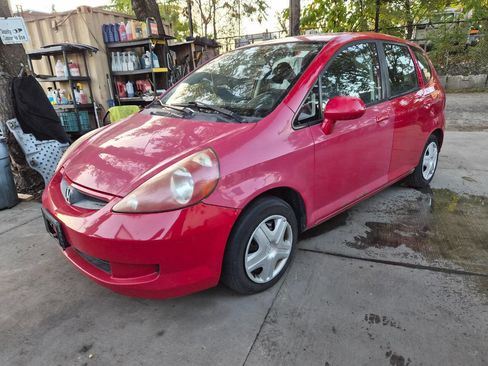 Used 2008 Honda Fit image 2