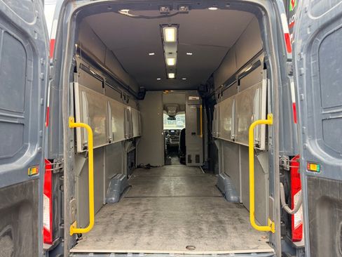 Used 2020 Ford Transit 250 148 High Roof Extended RWD image 16