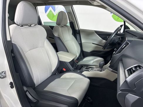 Certified 2023 Subaru Forester Premium AWD/4WD image 35