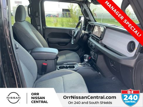 Used 2024 Jeep Wrangler Sport S image 11