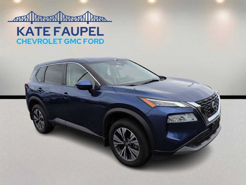 Used 2023 Nissan Rogue SV AWD/4WD image 1