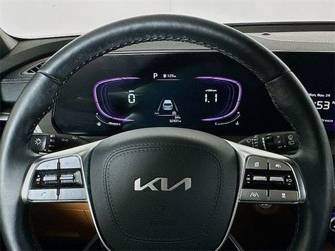 Used 2024 Kia Telluride EX X-Line image 12
