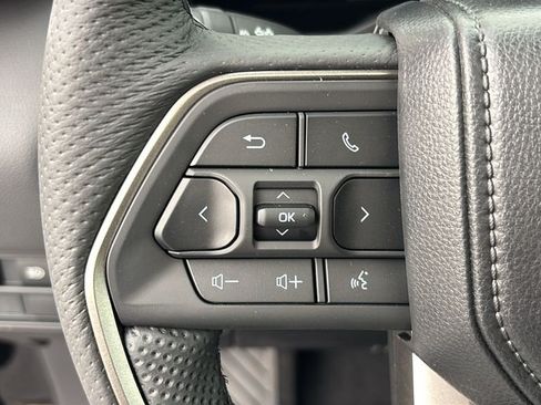 New 2026 Toyota Tundra Limited AWD/4WD image 19