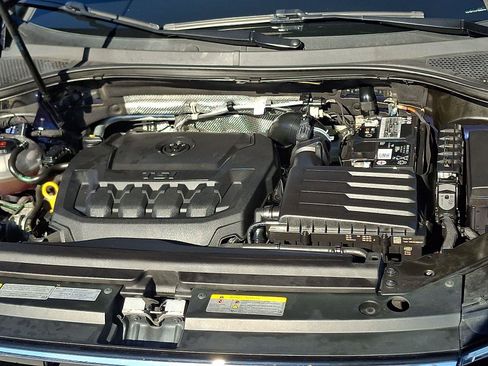 Used 2022 Volkswagen Tiguan SE image 28