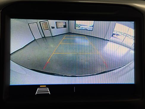 Used 2020 Chevrolet Silverado 1500 LT image 23