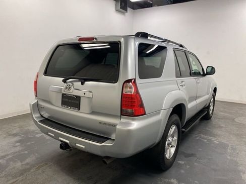 Used 2008 Toyota 4Runner SR5 image 6