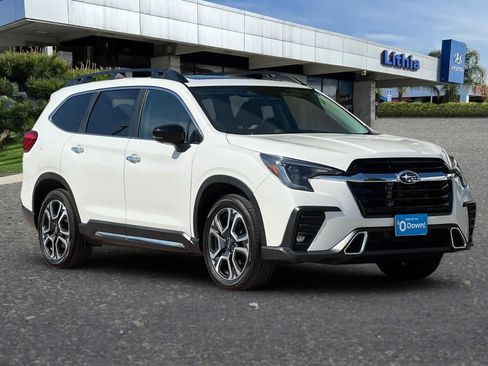 Used 2024 Subaru Ascent Touring image 10