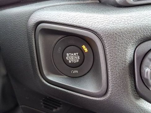 New 2026 Jeep Gladiator Sport image 17