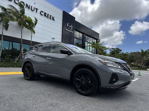 Used 2023 Nissan Murano SV w/ SV Midnight Edition Package FWD image 22
