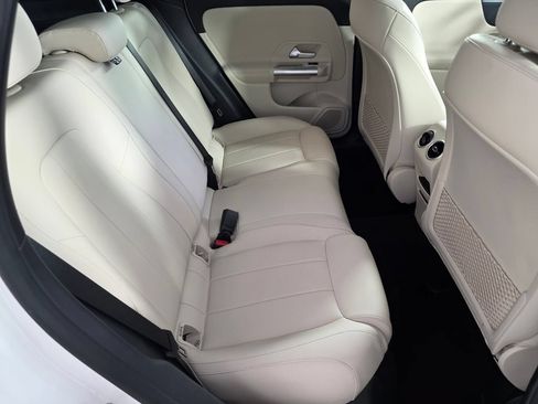 Certified 2024 Mercedes-Benz GLA 250 image 26