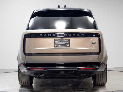 Used 2023 Land Rover Range Rover Long Wheelbase Autobiography AWD/4WD image 55