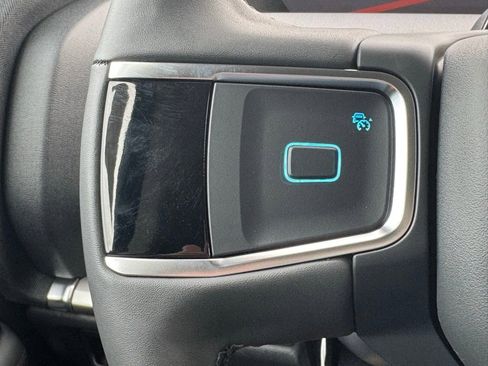 New 2025 Ford Expedition Active image 8