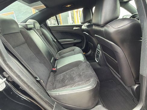 Used 2023 Dodge Charger R/T w/ Plus Group RWD image 20