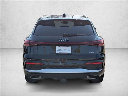 Used 2025 Audi Q5 Premium Plus w/ Premium Plus AWD/4WD image 6