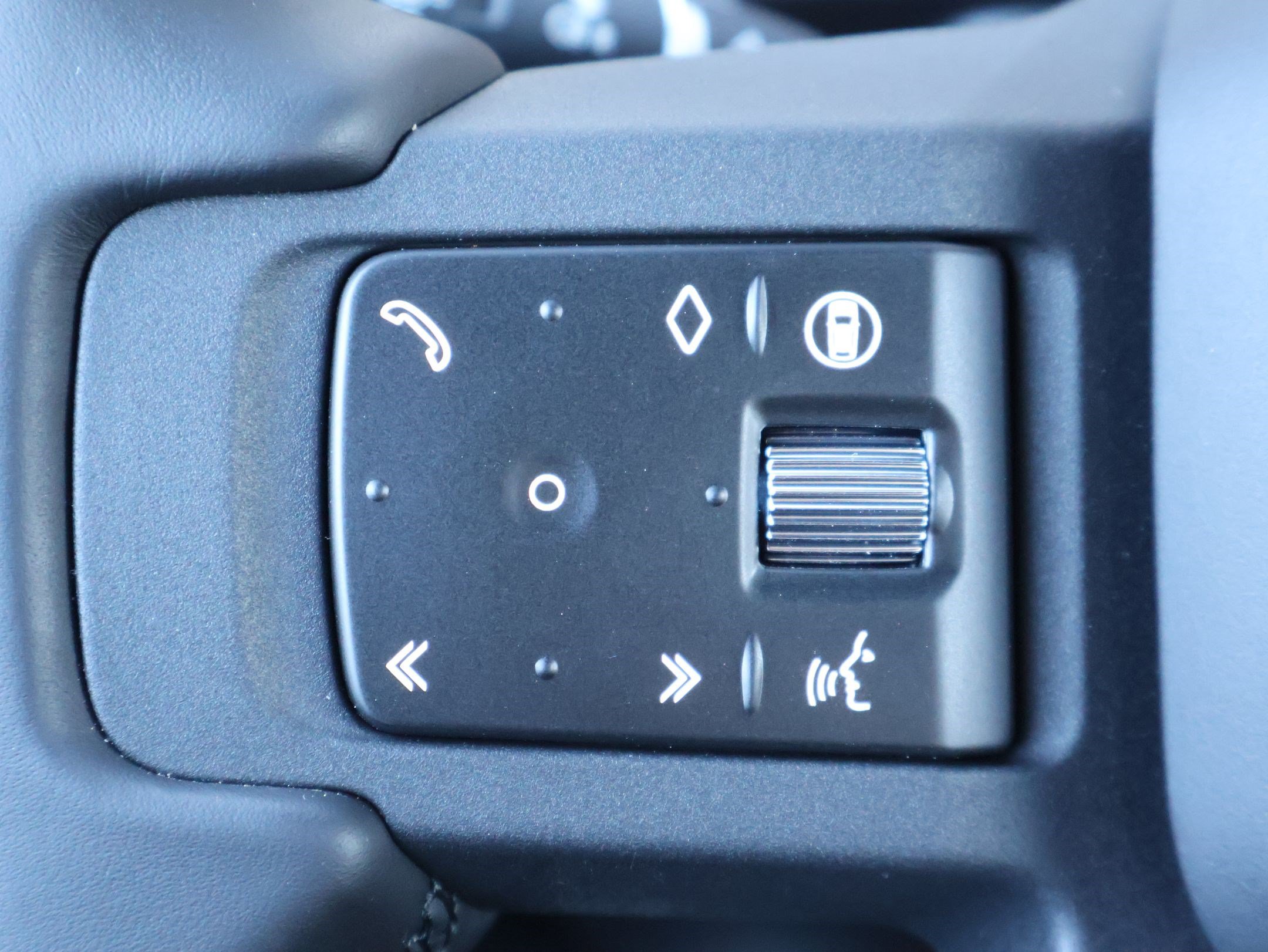 Used 2026 Land Rover Defender 130 X AWD/4WD image 16
