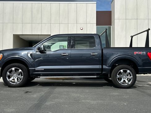 Used 2022 Ford F150 Lariat w/ Max Trailer Tow Package image 6