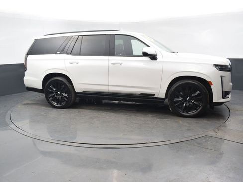 Used 2023 Cadillac Escalade Sport Platinum image 7
