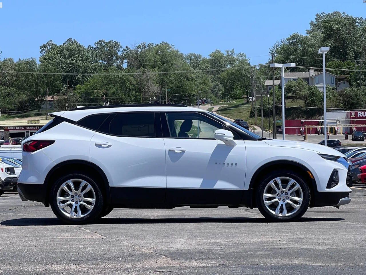 Used 2020 Chevrolet Blazer LT w/ Sound & Technology Package AWD/4WD image 8
