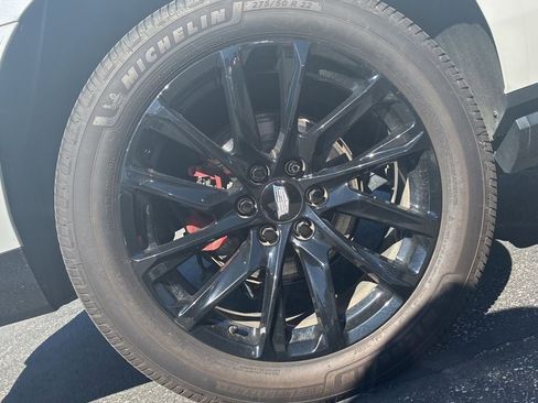 Used 2024 Cadillac Escalade ESV Sport Platinum w/ LPO, ONYX Package image 13