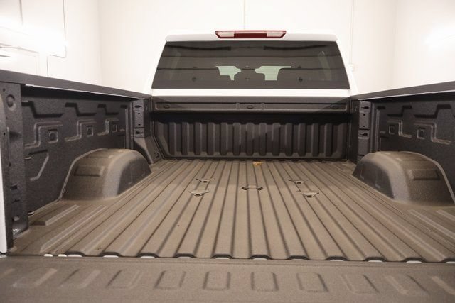 New 2026 Chevrolet Silverado 2500 Custom w/ Custom Value Package AWD/4WD image 25