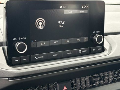 Certified 2024 Honda Accord LX image 5