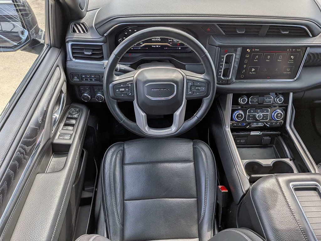 Used 2024 GMC Yukon Denali AWD/4WD image 17