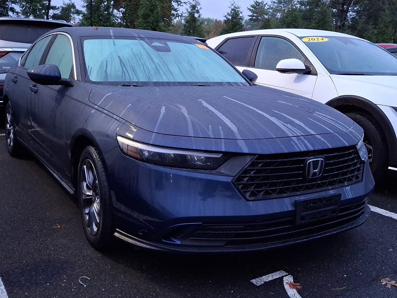 Used 2024 Honda Accord EX image 5