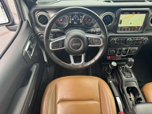 Used 2022 Jeep Wrangler Unlimited Rubicon w/ LED Lighting Group image 16